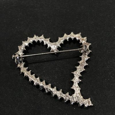 Black Rhinestone heart brooch