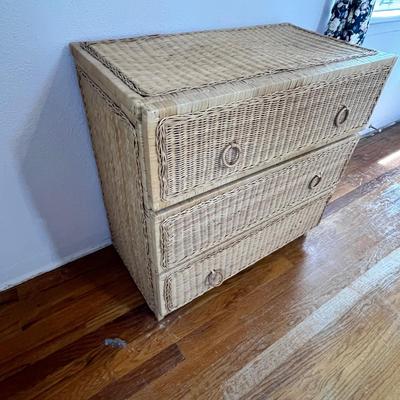 Lot 167 Wicker chest w/ mirror