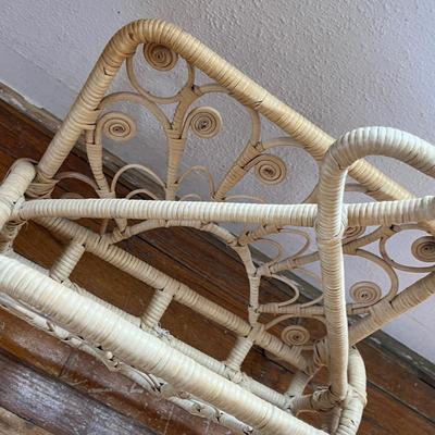 Lot 169 Wicker magazine rack