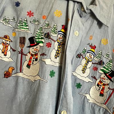Lot 173 Vintage Christmas Tops
