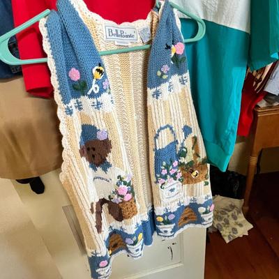 Lot 174 Fancy tops