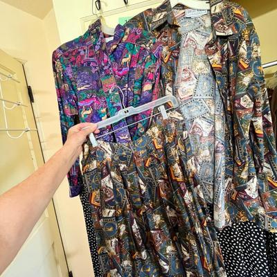 Lot 177 skirt suits