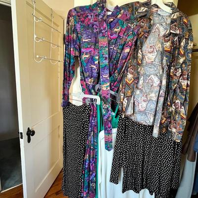 Lot 177 skirt suits