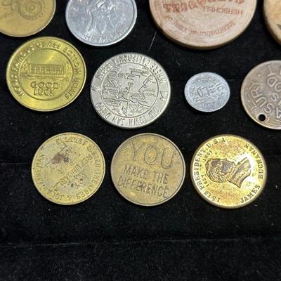WOODEN NICKELS AND MEDALLIONS