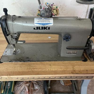 JUKE DDL=555 INDUSTRIAL SEWING MACHINE