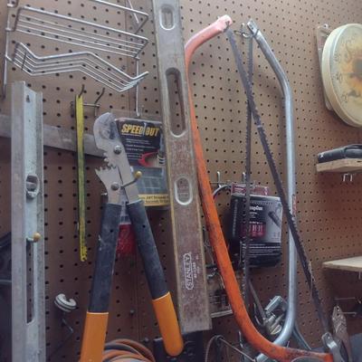 Nice Assortment of Hand Tools (See all Pictures)