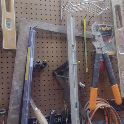 Nice Assortment of Hand Tools (See all Pictures)