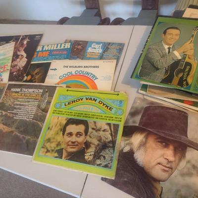 Vintage Vinyl Album Record Collection Charley Rich, Carl Smith, Country Genre, Others (#4)