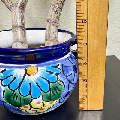Sale Photo Thumbnail #510: Pot is in good condition, plant included