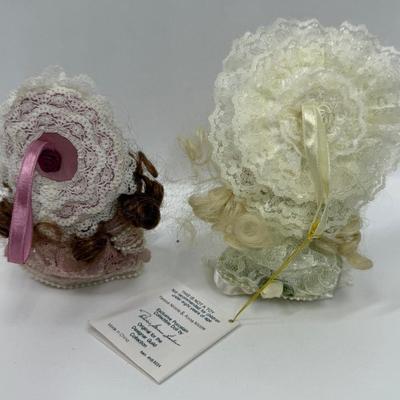 Sale Photo Thumbnail #315: in good condition with tags attached