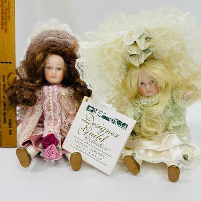 Sale Photo Thumbnail #317: in good condition with tags attached