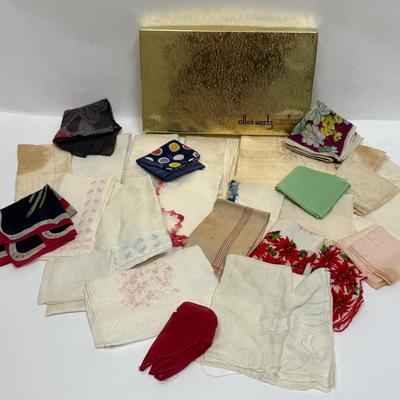 Sale Photo Thumbnail #170: In good used condition, some stains. Comes with old candy box.