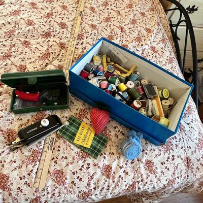Lot 190 Thread & singer attachment
