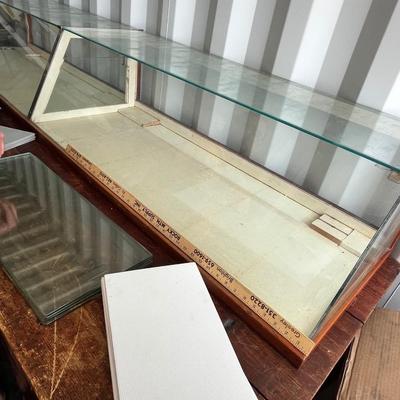 Lot 1 Antique Store Counter w/ display case