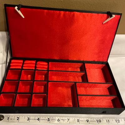 Mirror box with green jewelry box