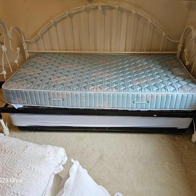 Enameled Metal Day Bed with Trundle