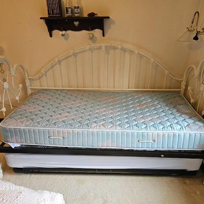 Enameled Metal Day Bed with Trundle