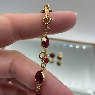 Vintage Swarovski Crystal Ruby Red Bracelet and Earrings set