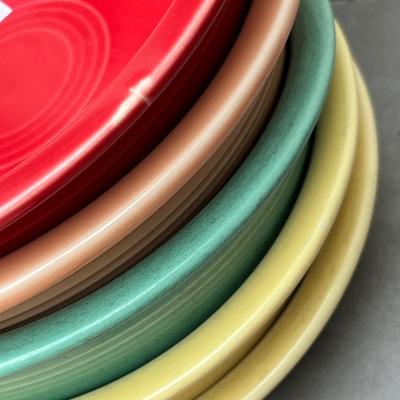 Lot 8 Fiesta Dinnerware