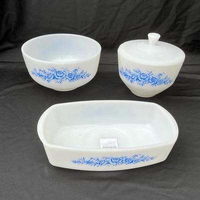 Lot 9 Federal Blue Rose Cookware
