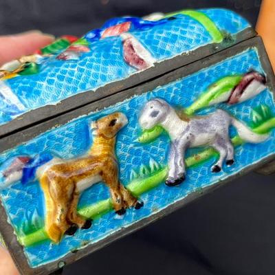 Sale Photo Thumbnail #123: Very cute, probably was used as a cigarette box.