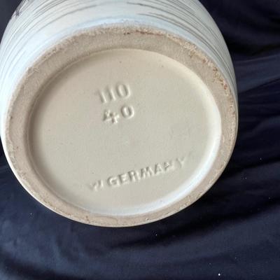 Sale Photo Thumbnail #246: Very neat, no damage!