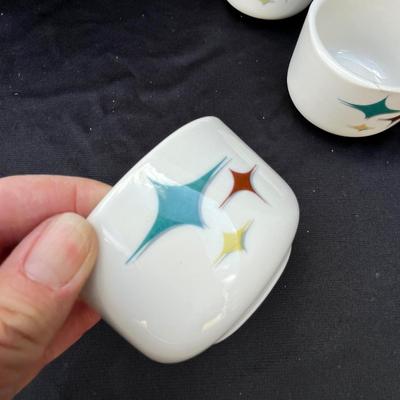 Sale Photo Thumbnail #410: Ramekins/ handle less mugs!  Great MCM pattern!