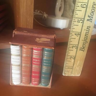 Lot 60 - Antique/Vintage Book Collection