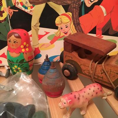 Lot 87 - Vintage Toys and Games 