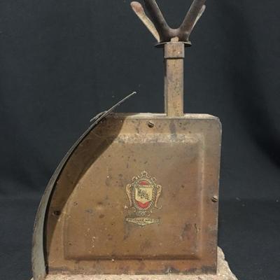 Lot 31 - Fireplace Spit Jack, Scales and Thermometer