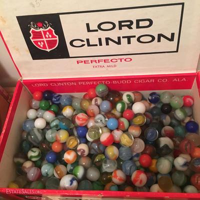 Lot 85 -Lot of Marbles