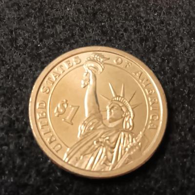 PRESIDENTIAL & SACAGAWEA GOLD TONE DOLLARS
