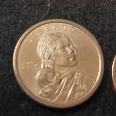 PRESIDENTIAL & SACAGAWEA GOLD TONE DOLLARS