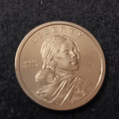 PRESIDENTIAL & SACAGAWEA GOLD TONE DOLLARS