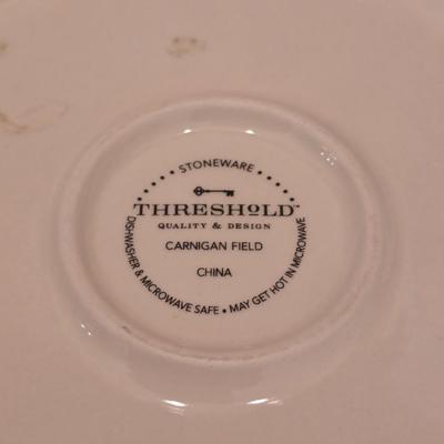 Boho Floral Décor Lot – Canvas Art, Ceramic Candle Plate, Faux Poppies & More (5-Piece Set)