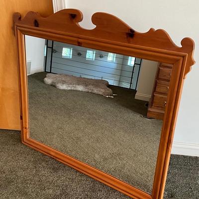 Ethan Allen Dresser w/Mirror (see second photo)