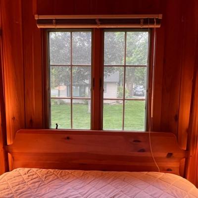 Ethan Allen Bed Frame/canopy