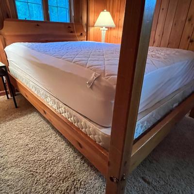 Ethan Allen Bed Frame/canopy