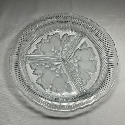 Vintage Imperial frosted glass with 3 dividers, 7in
