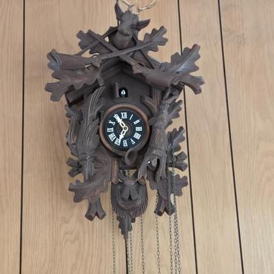 LOT 69P: Traditional Black Forest Cuckoo Clock