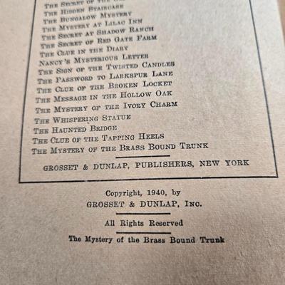 LOT 87L: Nancy Drew and The Bobbsey Twin Books