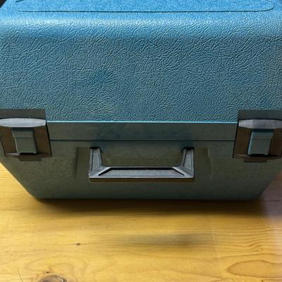 LOT 126B: Power Toools Featuring a Fein MSxe636 II Triangle Sander, Makita Cordless Drill/Driver Kit and Makita 5007NB 7.25 inch Circular...