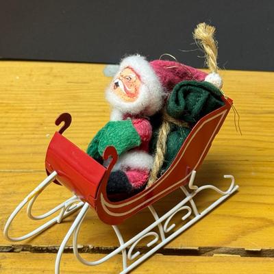 LOT 138B: Vintage Assortment of Christmas Ornaments, Stocking and Decorations!