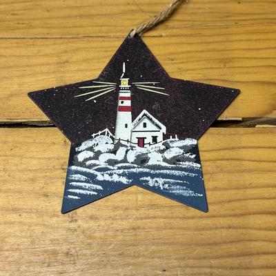 LOT 138B: Vintage Assortment of Christmas Ornaments, Stocking and Decorations!