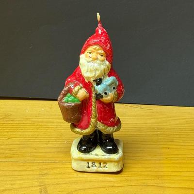 LOT 138B: Vintage Assortment of Christmas Ornaments, Stocking and Decorations!
