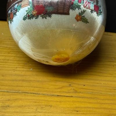 LOT 138B: Vintage Assortment of Christmas Ornaments, Stocking and Decorations!