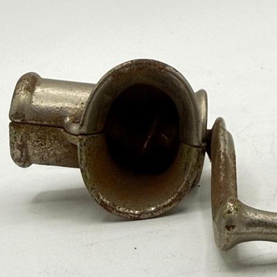 LOT 193K: Vintage/Antique Kitchen Accessories - Coffee Mill, Toaster, & More!