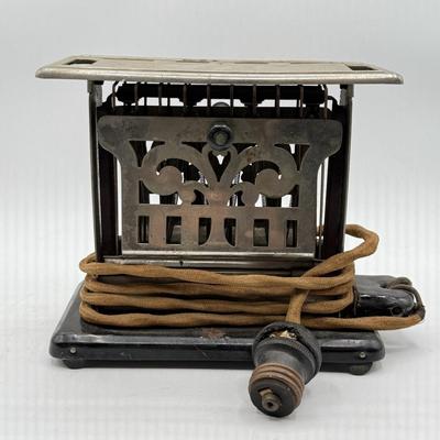 LOT 193K: Vintage/Antique Kitchen Accessories - Coffee Mill, Toaster, & More!