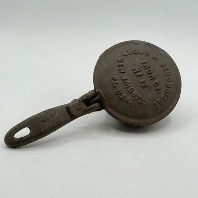 LOT 193K: Vintage/Antique Kitchen Accessories - Coffee Mill, Toaster, & More!