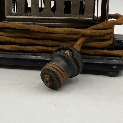 LOT 193K: Vintage/Antique Kitchen Accessories - Coffee Mill, Toaster, & More!